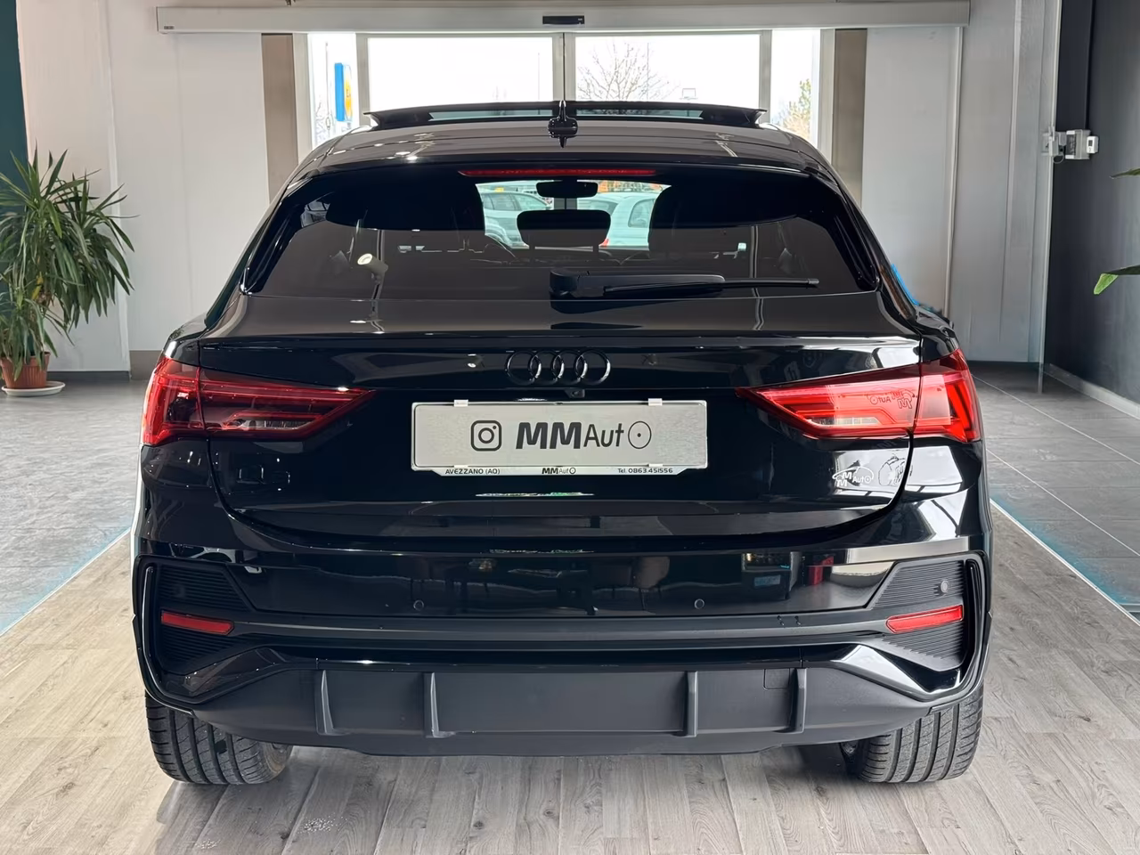 Audi Q3 SPB 35 TDI S tronic S-Line Identity Black