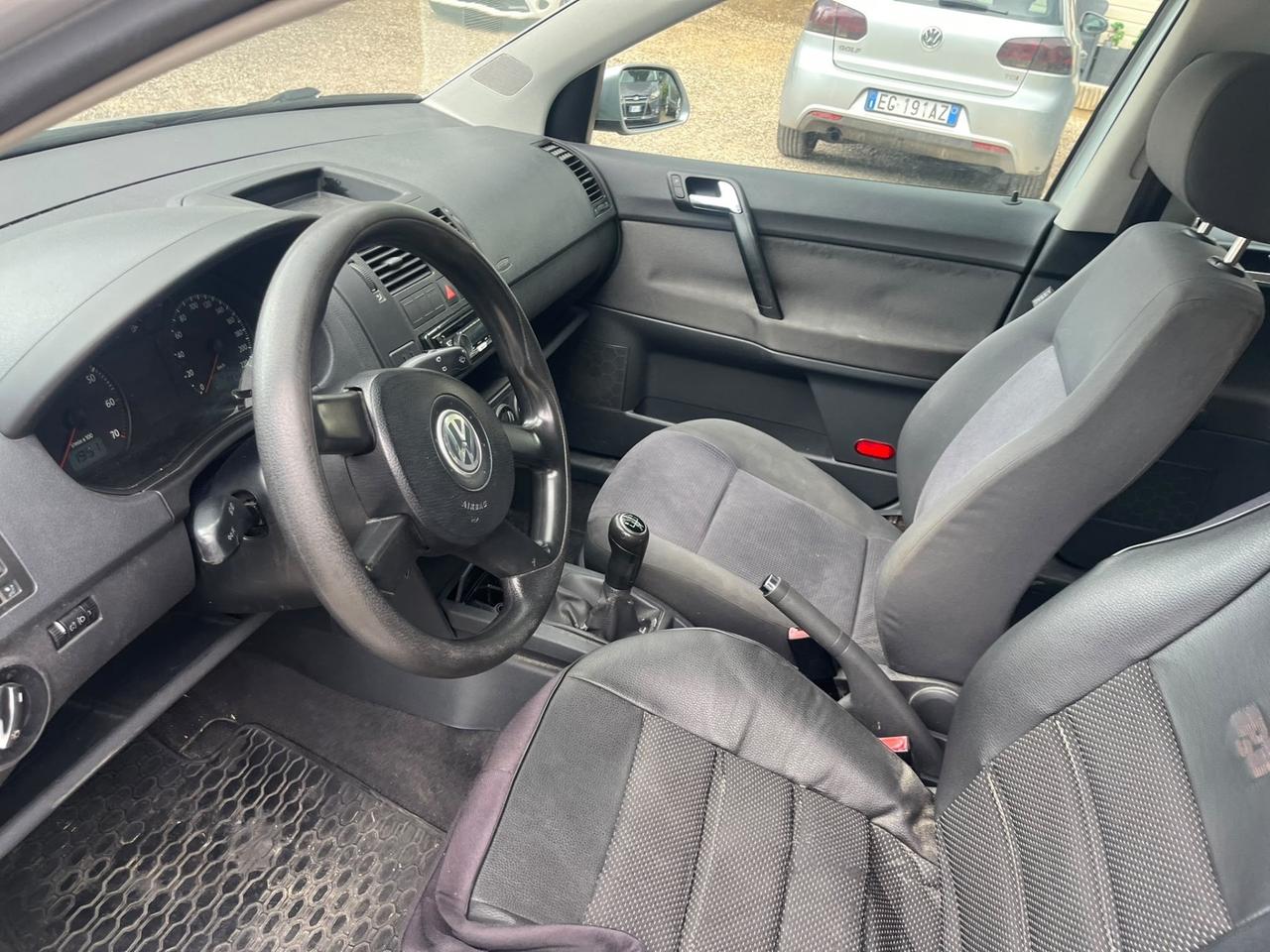 Volkswagen Polo 1.2/64CV 12V 5p. Trendline