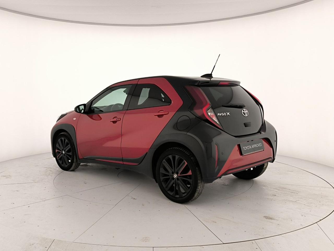 Toyota Aygo x 1.0 lounge 72cv s-cvt