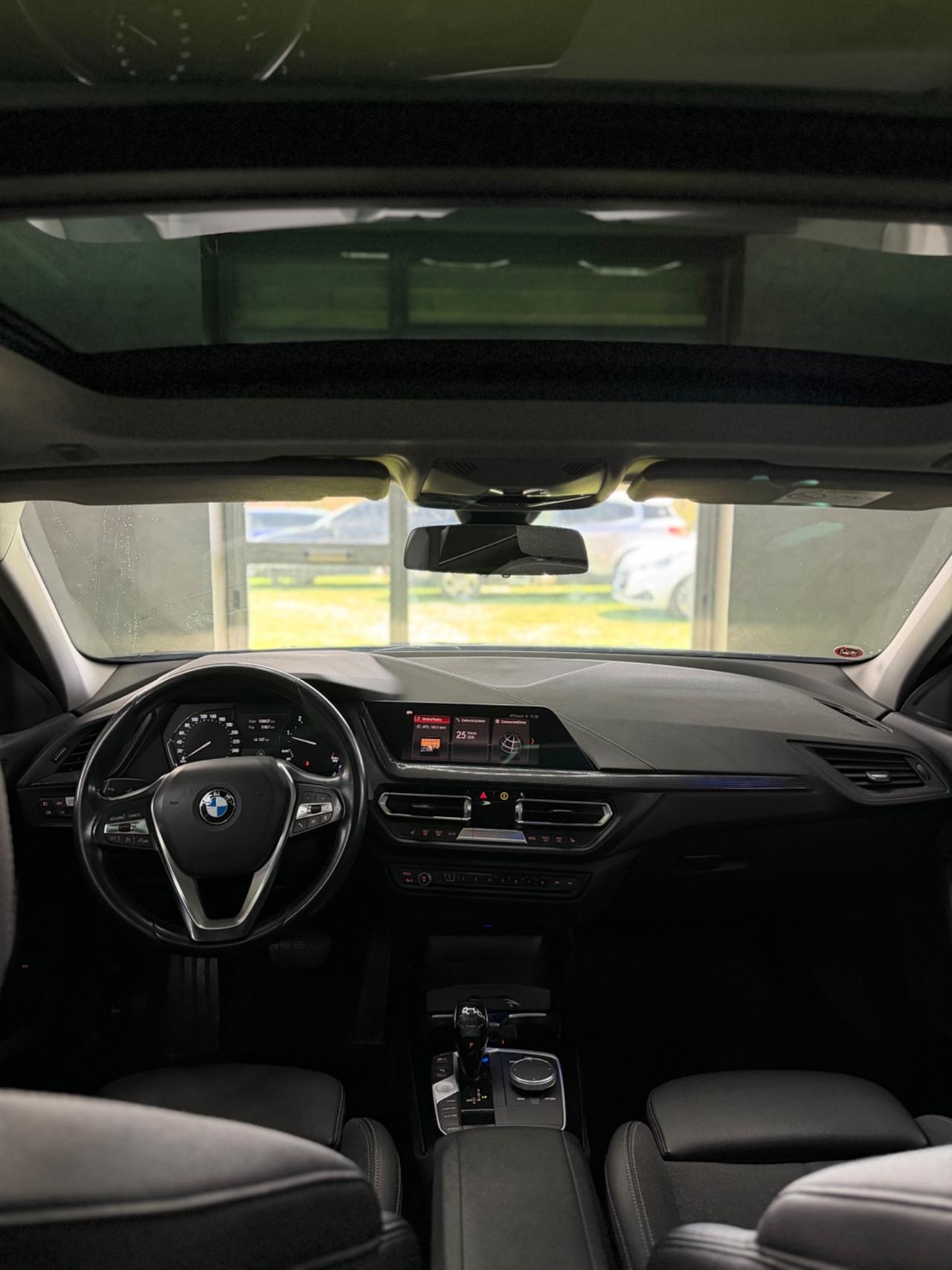 Bmw 118d 5p. Sport TETTO APRIBILE