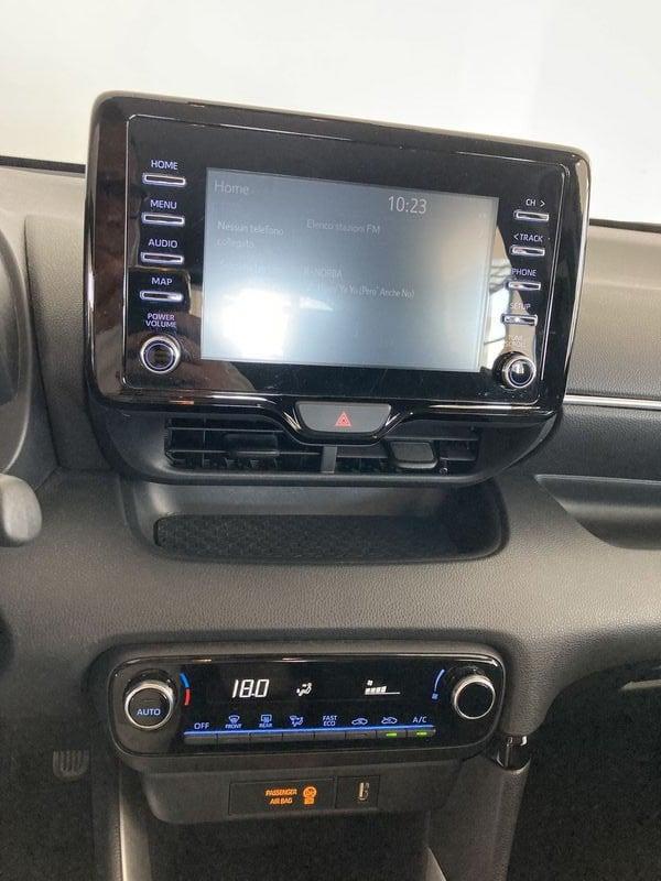Toyota Yaris Hybrid Active MY22