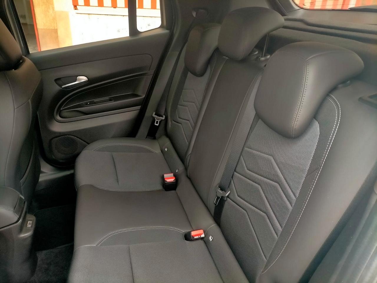 Jeep Avenger 1.2 B/GPL Turbo 100 CV Summit