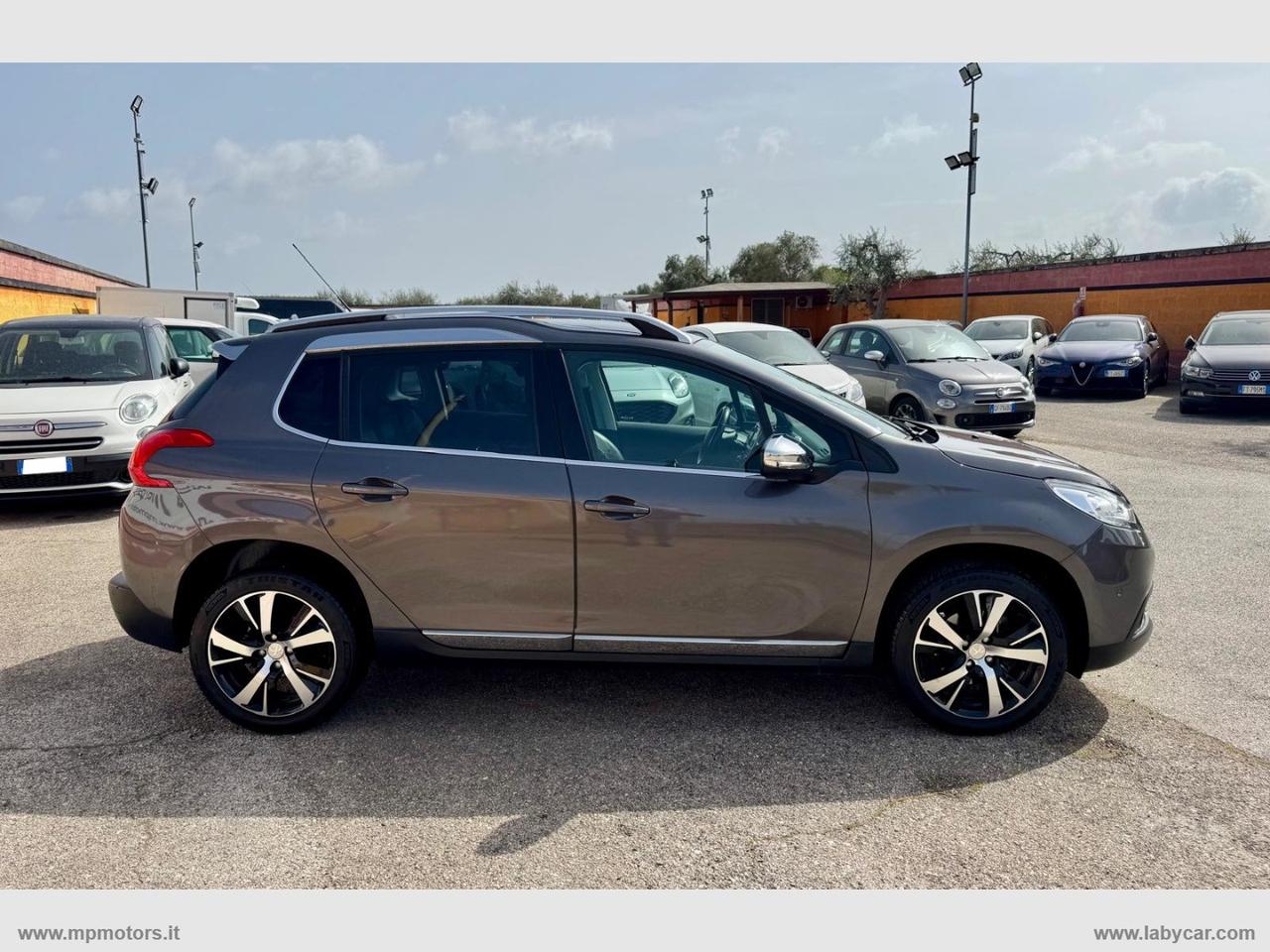 PEUGEOT 2008 ALLURE 1.2 PURETECH 110CV TURBO UNICOPROPRIETARIO