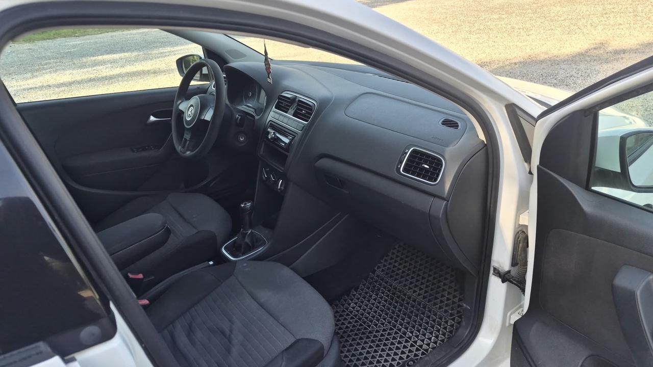 Volkswagen Polo 1.6 TDI 90CV DPF DSG 5 porte Highline