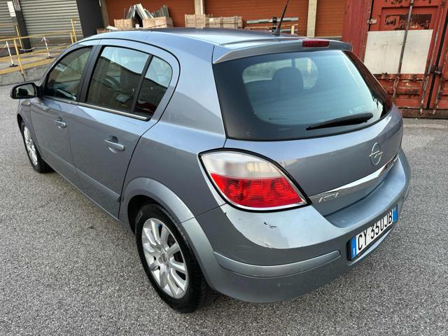 OPEL Astra Benzina/Metano 1.6 16V Twinport 5p Bellissima