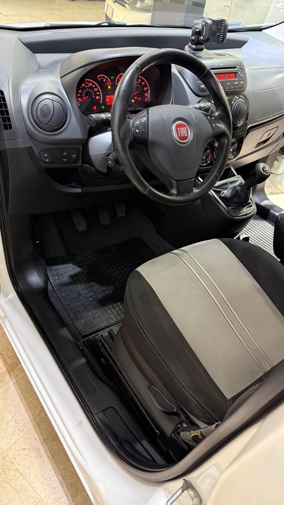 Fiat Qubo 1.3 MJT 75 CV Trekking