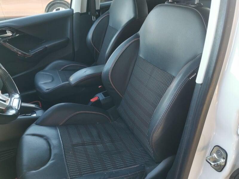 Peugeot 208 PureTech Turbo 110 EAT6 S&S 5 porte GT Line