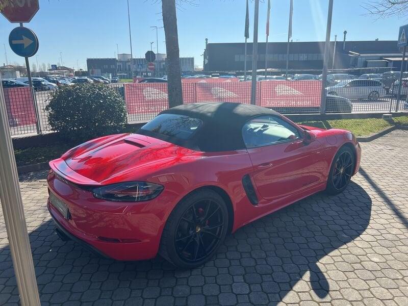 Porsche 718 Boxster 2.0