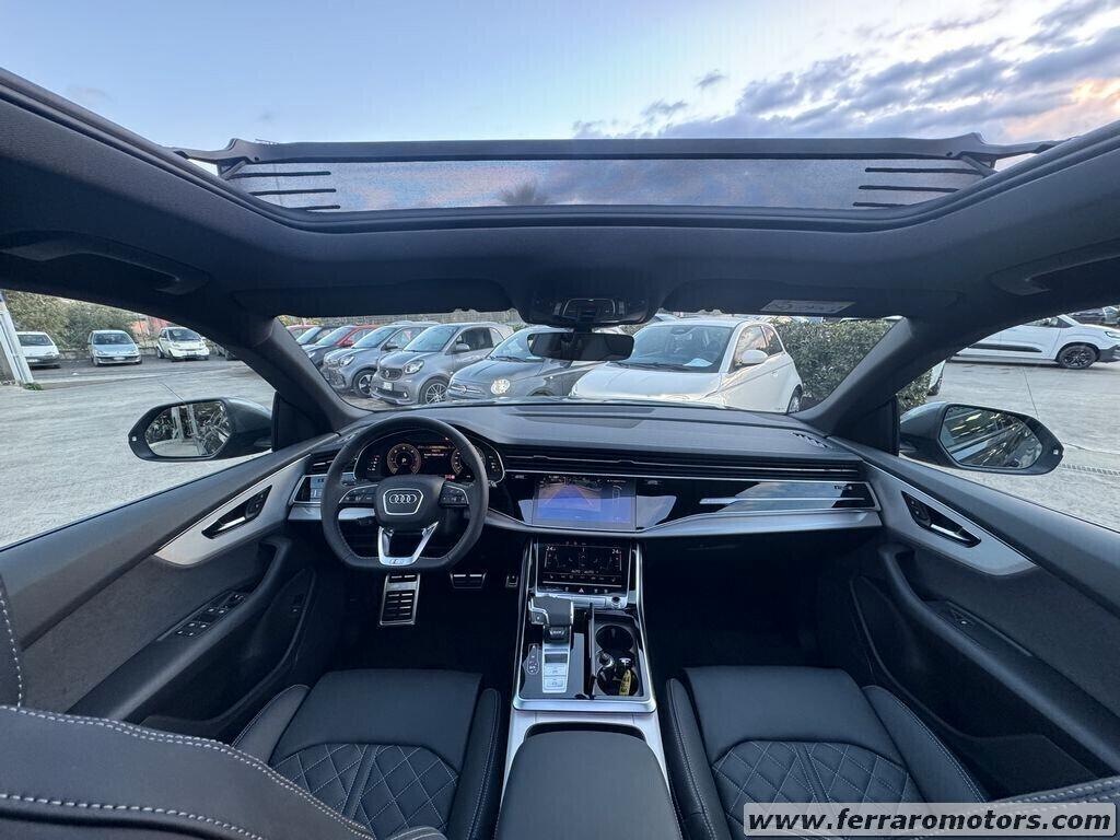 Audi Q8 50 TDI 286 CV quattro S line KM0 MY 2026