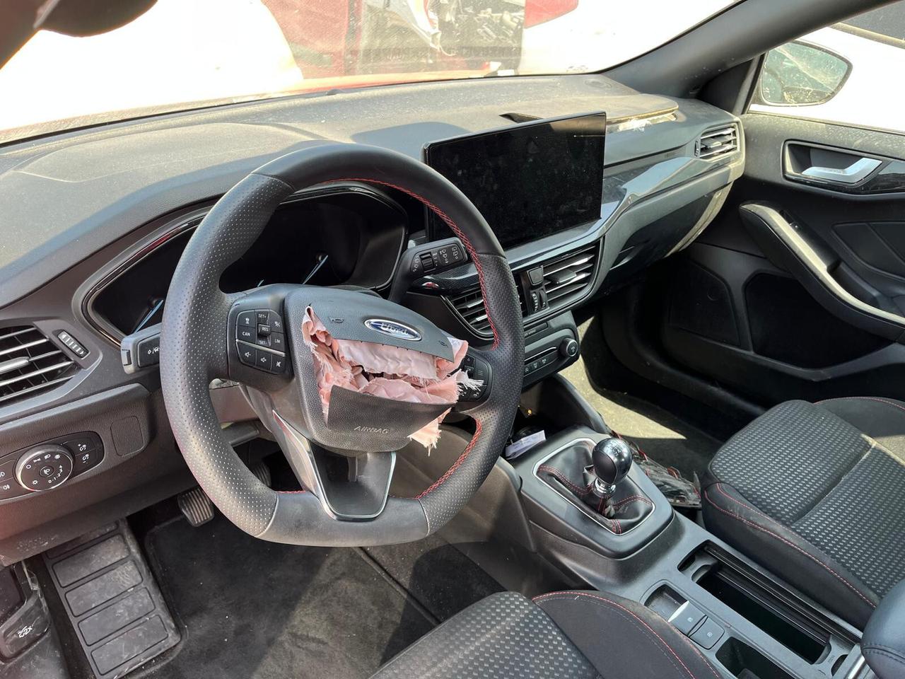 Ford Focus 1.0 EcoBoost Hybrid 155 CV 5p. ST-Line X