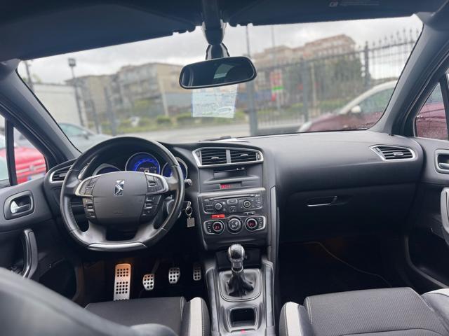 DS AUTOMOBILES DS 4 1.6 VTi 120 So Chic