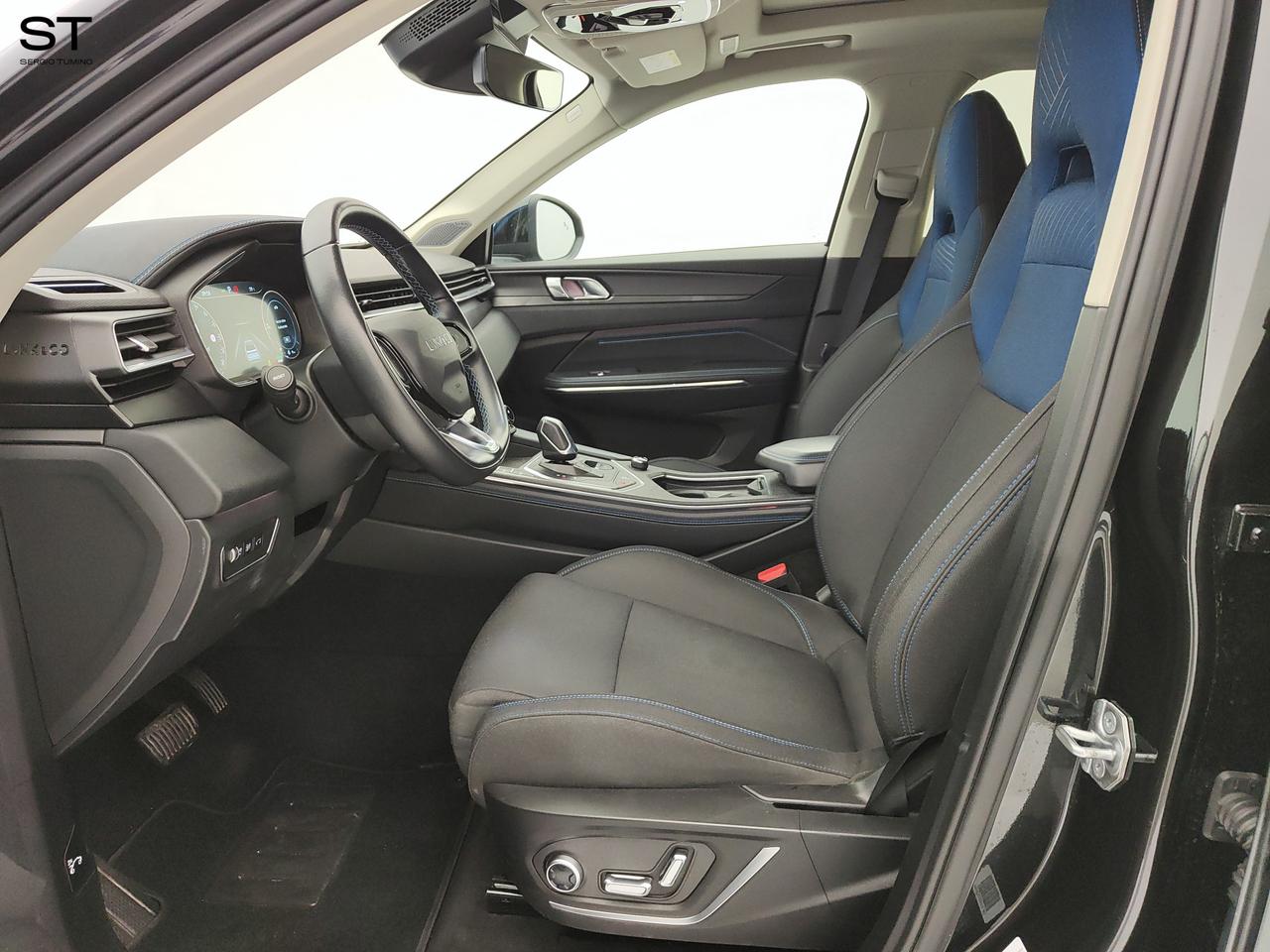 LYNK&CO 01 - 01 PHEV