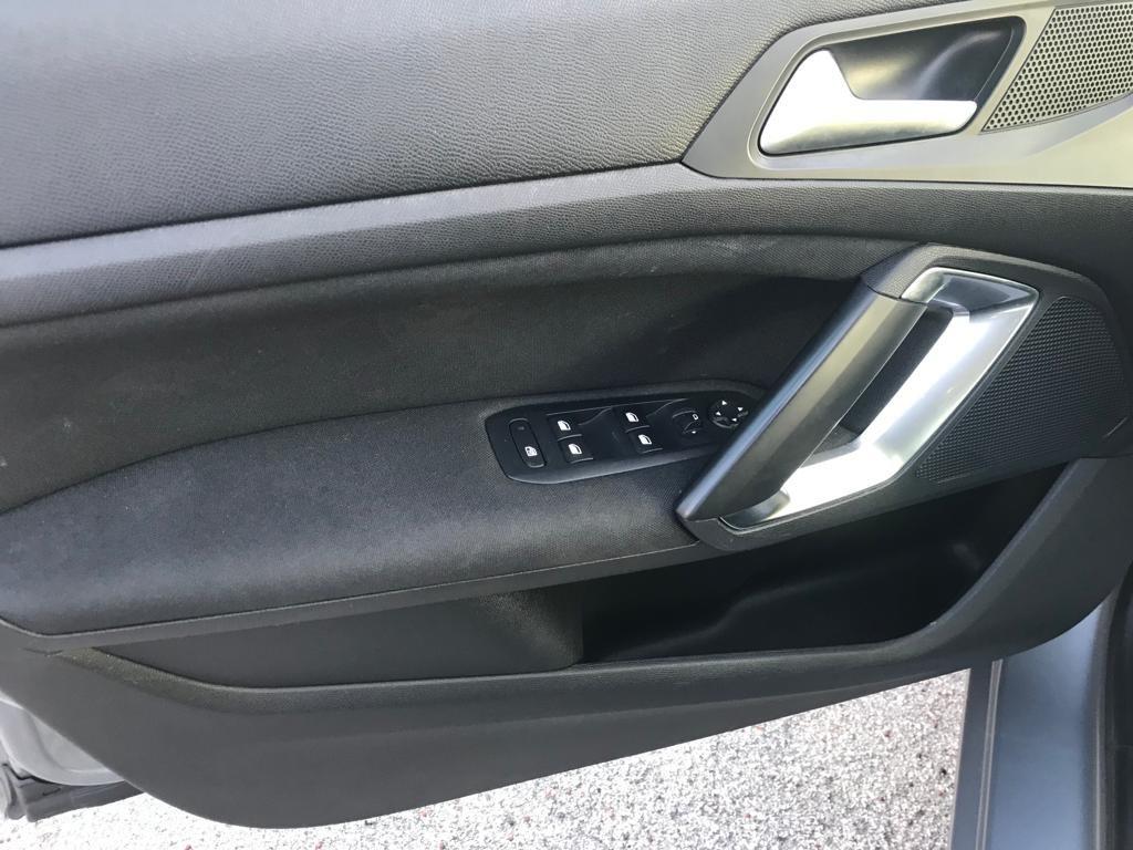 Peugeot 308 1.6 e-HDi 115 CV Stop&Start GT Line auto pari al nuovo