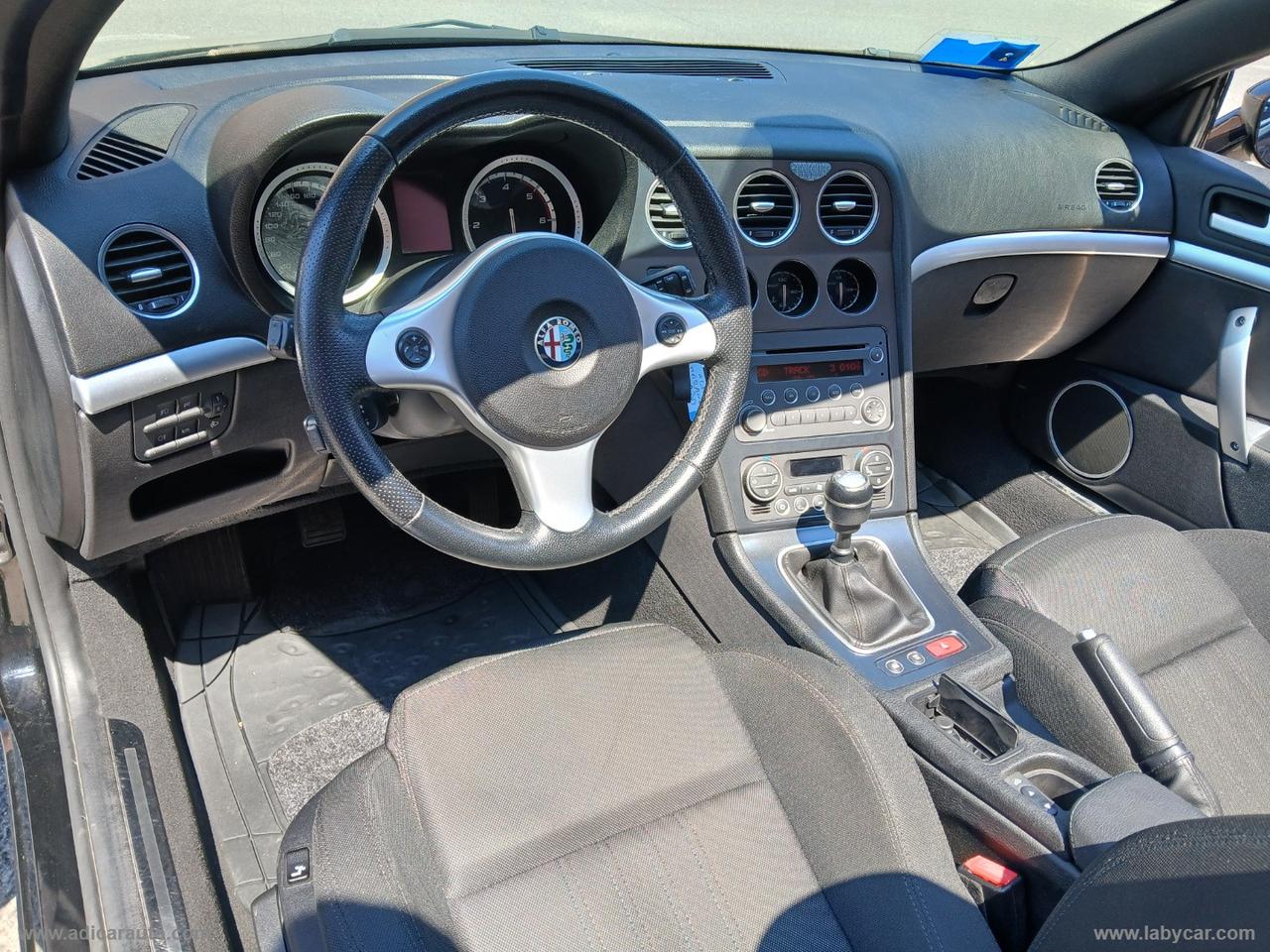 ALFA ROMEO Spider 2.4 JTDm 210CV