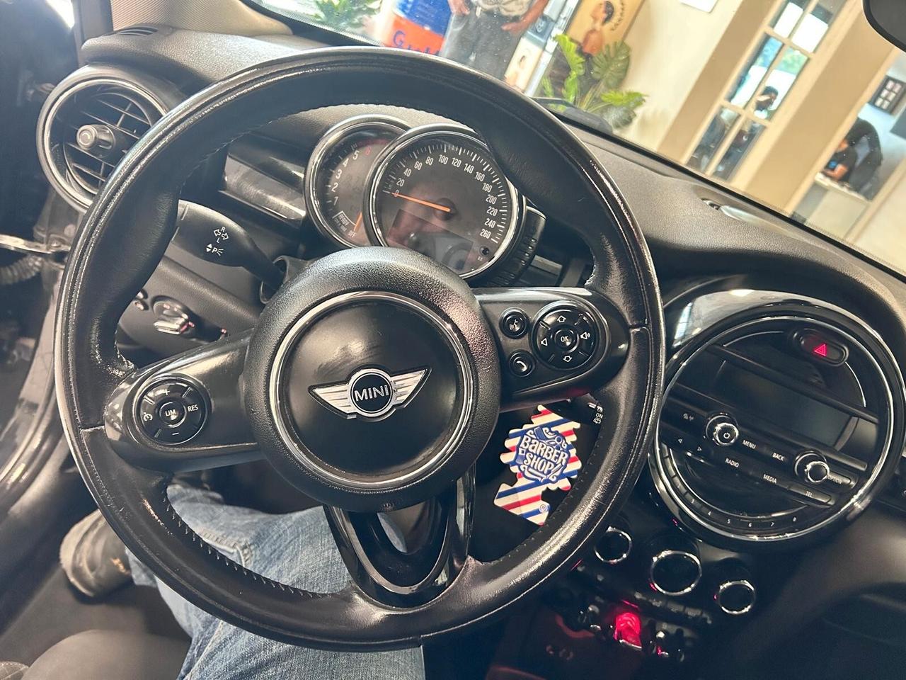 Mini Mini 1.5 Cooper D Business XL