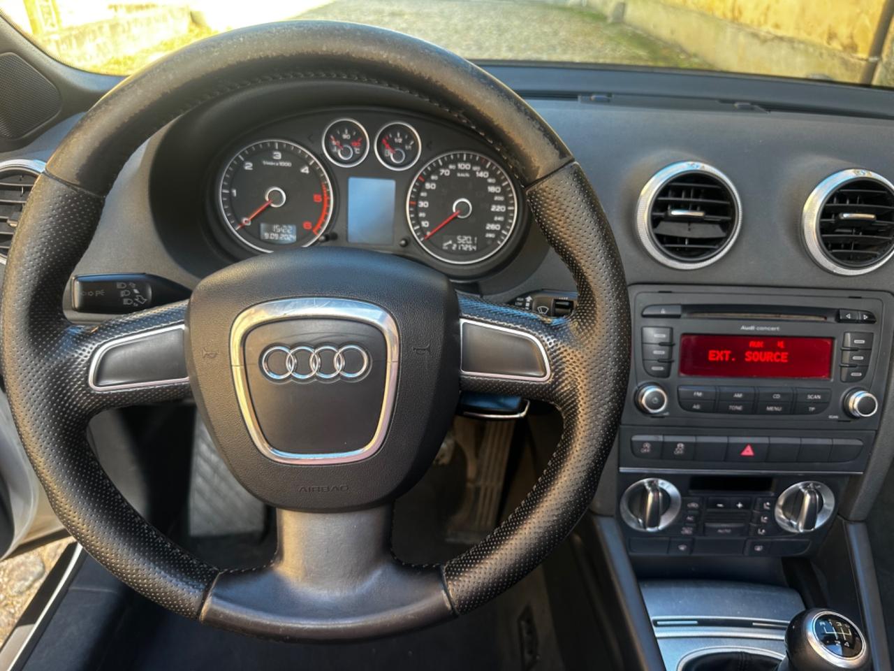 Audi A3 Cabrio 1.6 TDI 105 CV CR Ambition