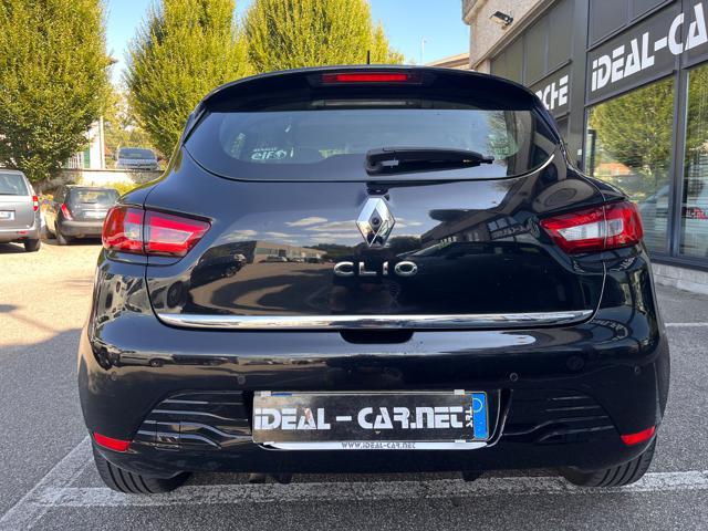 RENAULT Clio 1.2 75CV 5 porte Duel