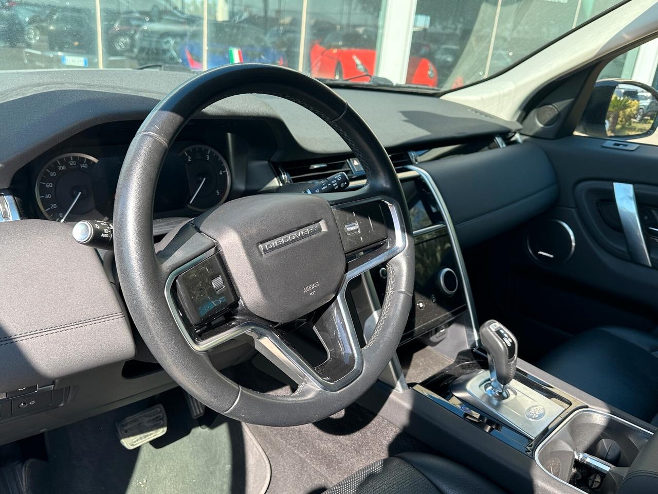 Land Rover Discovery Sport 2.0d possibilità noleggio no scoring