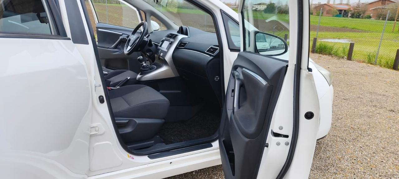 Toyota Verso 1.6 D-4D Style 7 posti