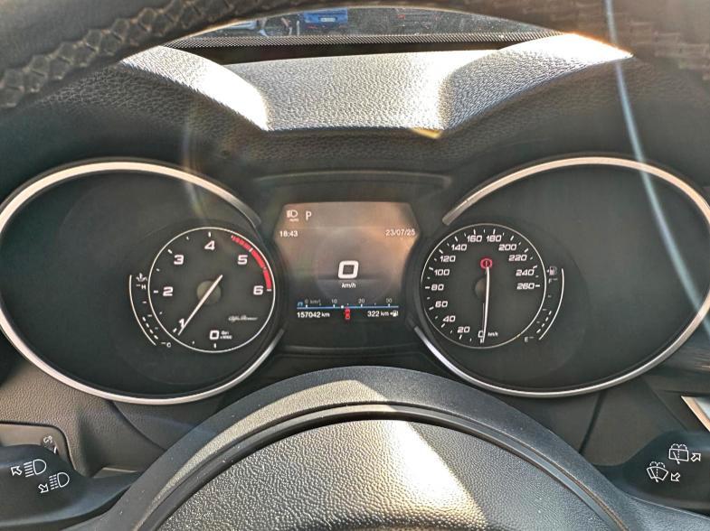 Alfa Romeo Stelvio 2.2 Turbodiesel 190 CV AT8 Q4 Business Garanzia