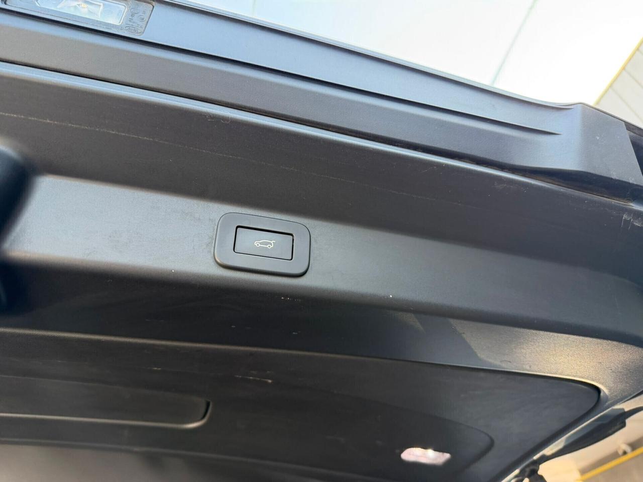 Land Rover Range Rover Sport 3.0d i6 mhev Dynamic / TETTO PANORAMICO