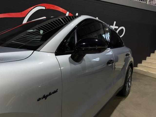 PORSCHE Cayenne 3.0 COUPE E-HYBRID UFF BONALDI 462HP