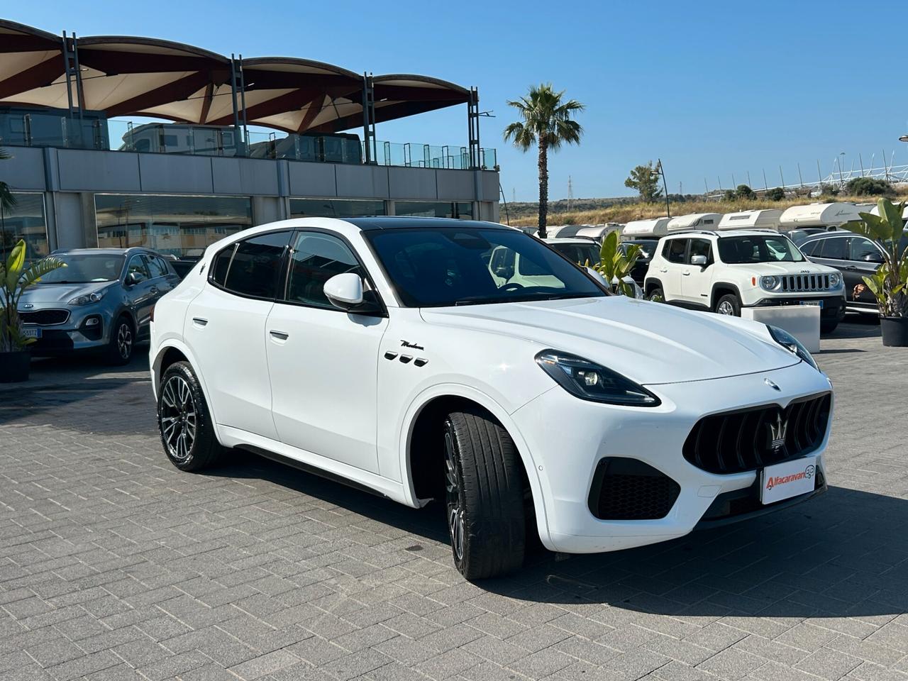 Maserati Grecale 2.0 mhev Modena 330cv auto