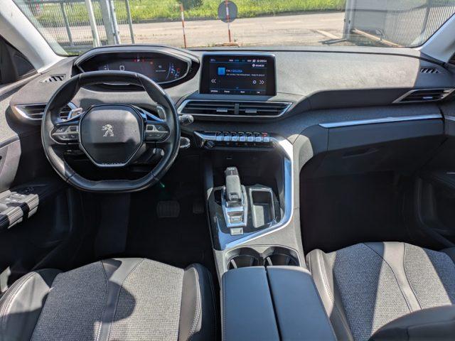 PEUGEOT 5008 Cambio automatico Black line 7 posti