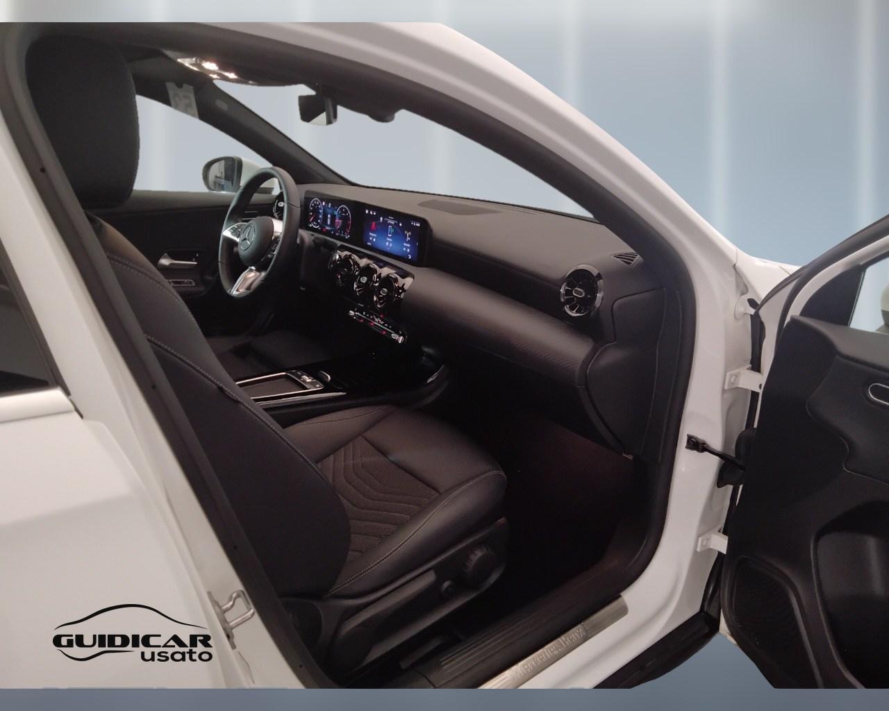 Mercedes-Benz Classe A - W177 2023 - A 180 d Advanced auto