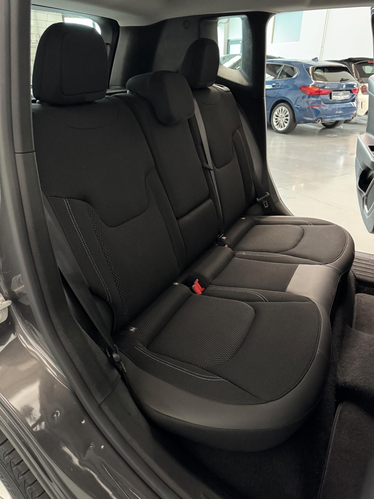 Jeep Renegade Limited 1.0cc 120cv CarPlay OK Neopatentati Finanziabile