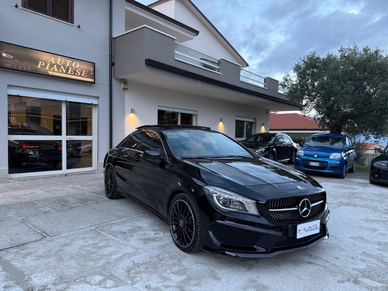 Mercedes CLA 200D Premium Amg Tetto Apribile Total Black