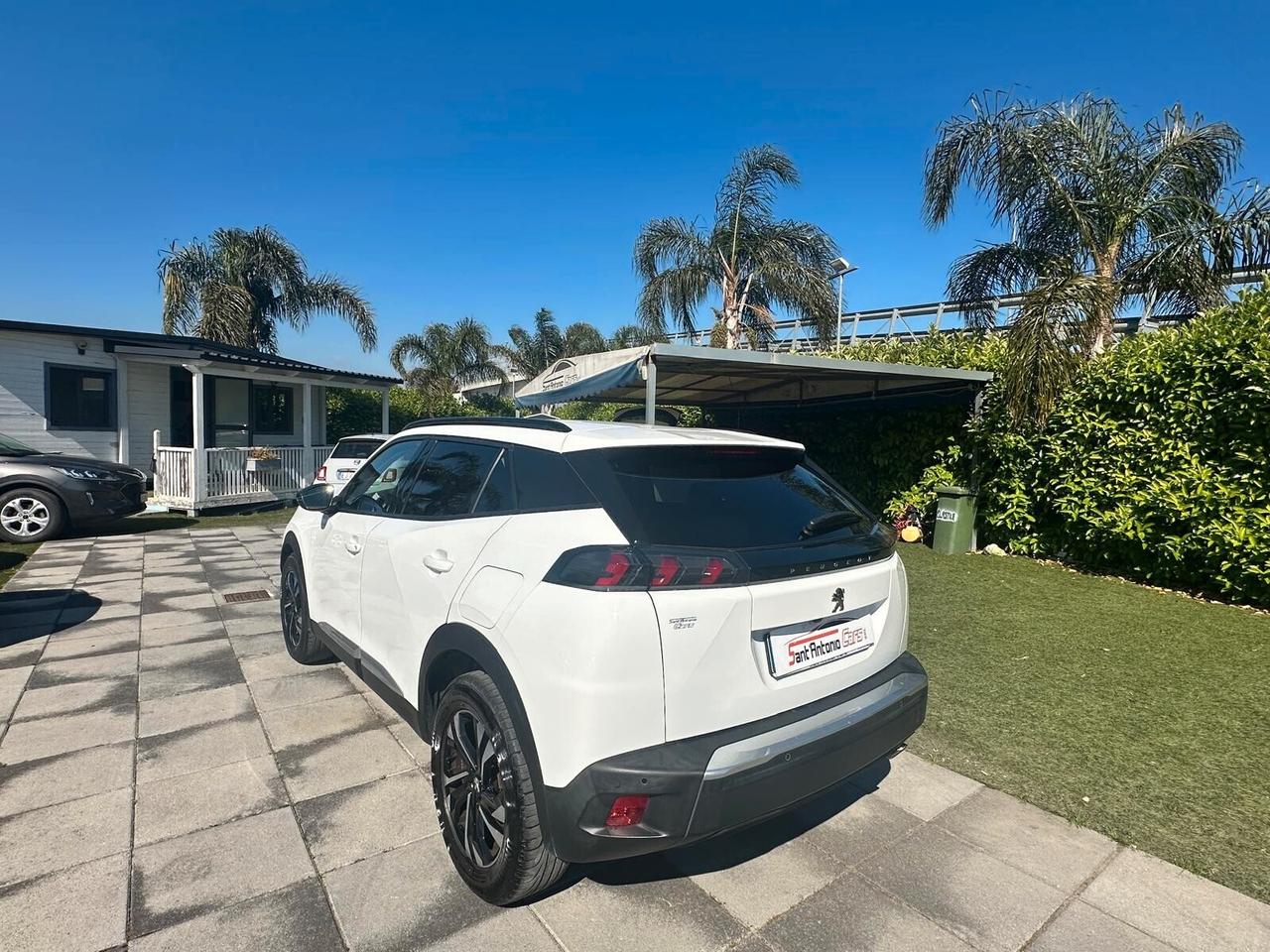 Peugeot 2008 BlueHDi 1.5HDI 130CV ALLURE -AUTOMATICA-SCHERMO COCKPIT 2022