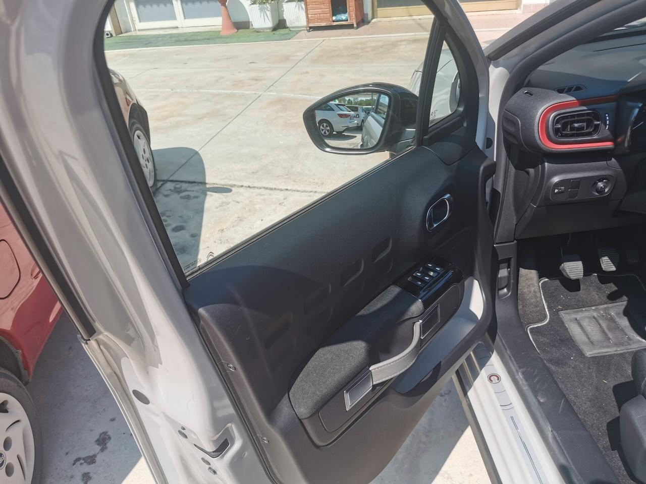 Citroen C3 BlueHDi 100 S&S C-Series