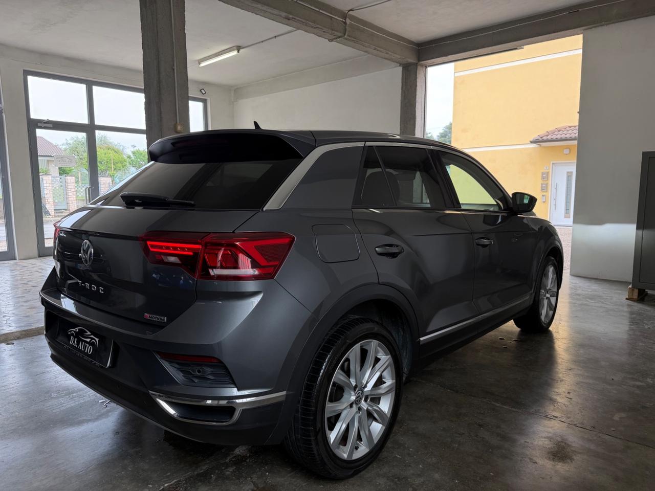 Volkswagen T-Roc 2.0 Dsg automatico 4x4