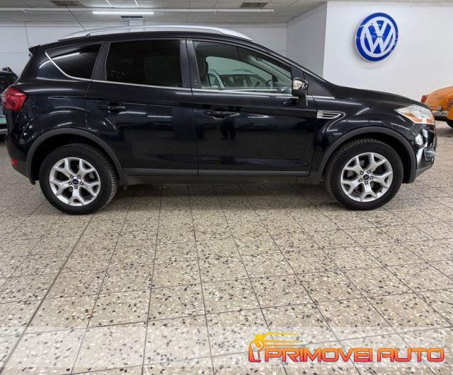 FORD Kuga 2.0 TDCi 140CV 4WD Champions