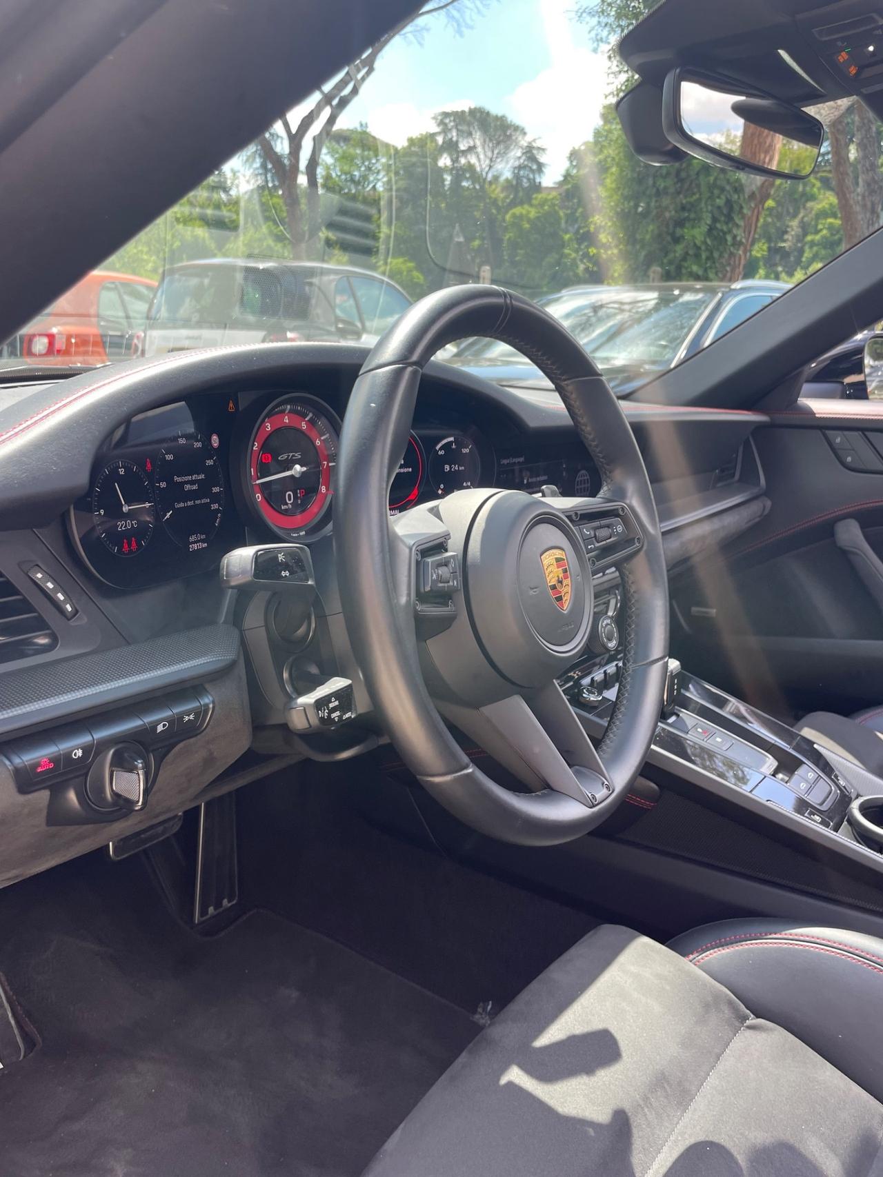 Porsche 911 Carrera 4 GTS Cabriolet