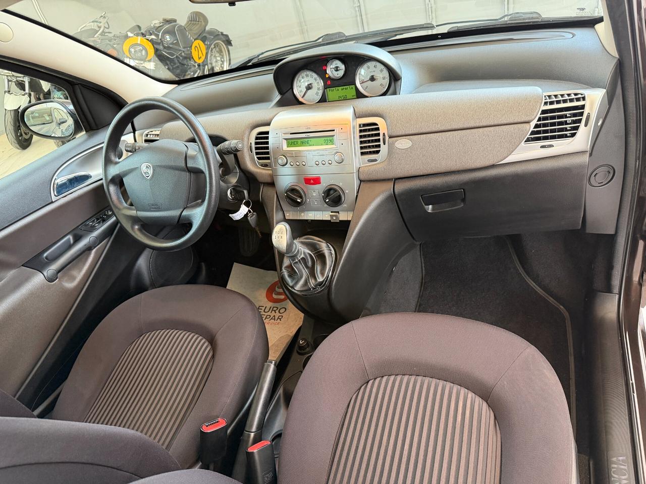 Lancia Ypsilon 1.2 Oro