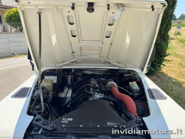 LAND ROVER Defender 90td Pick-Up RESTAURO PERSONALIZZATO