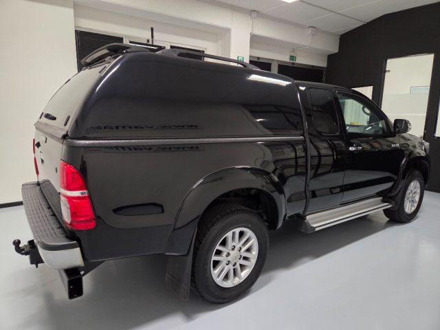 TOYOTA Hilux D-4D 4WD EXTRA CAB MANUALE