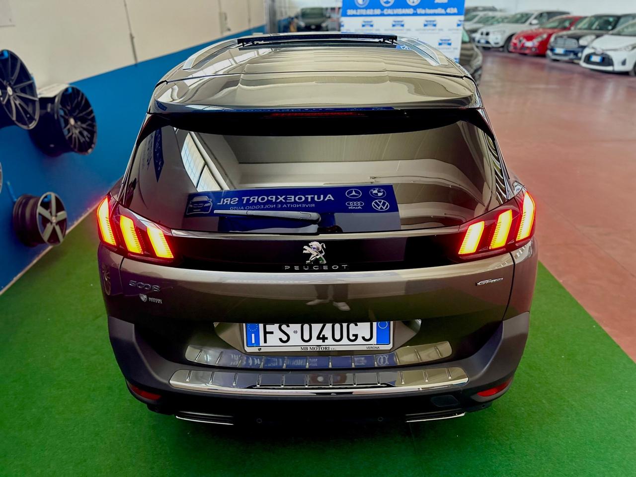 Splendida Peugeot 5008 BlueHDi 130 GT Line/2018