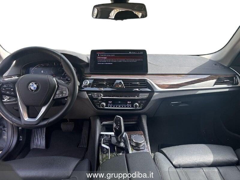 BMW Serie 5 G31 2020 Touring LCI D 530d Touring mhev 48V xdrive Luxury auto