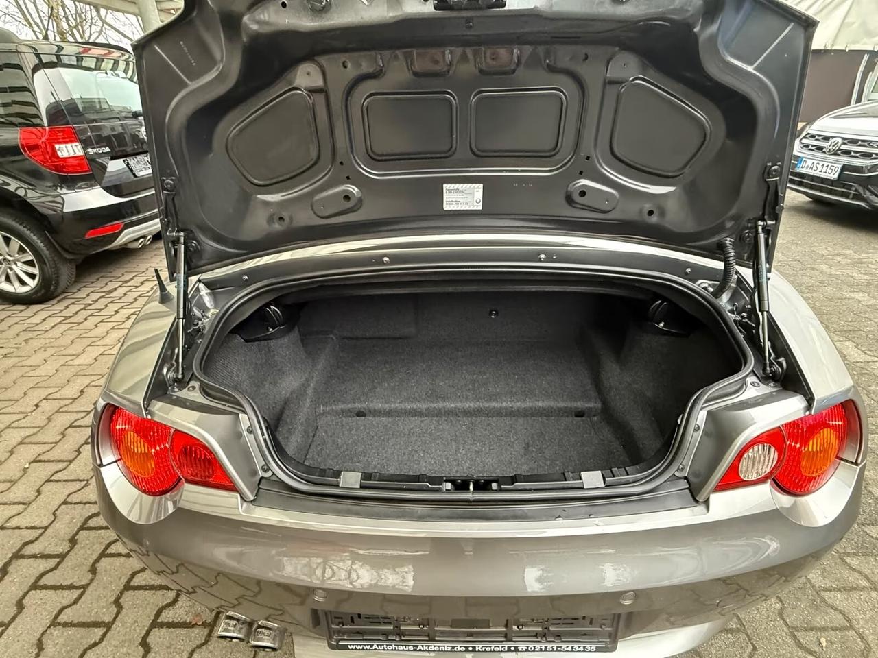 Bmw Z4 2.5i Roadster Aut.|PELLE|BI-XENON