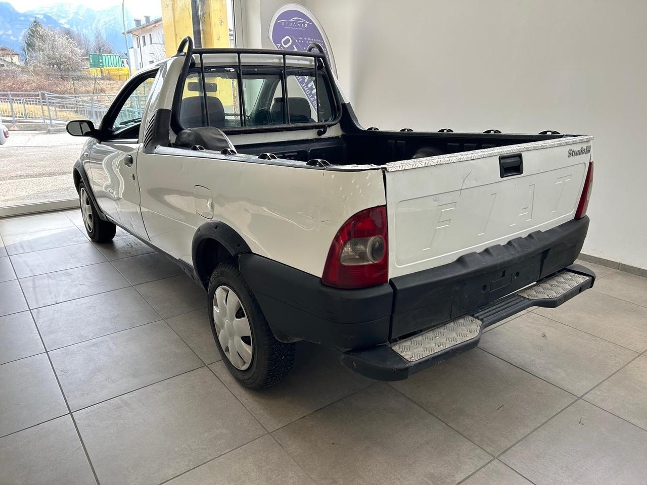Fiat Strada 1.9 JTD Pick-up