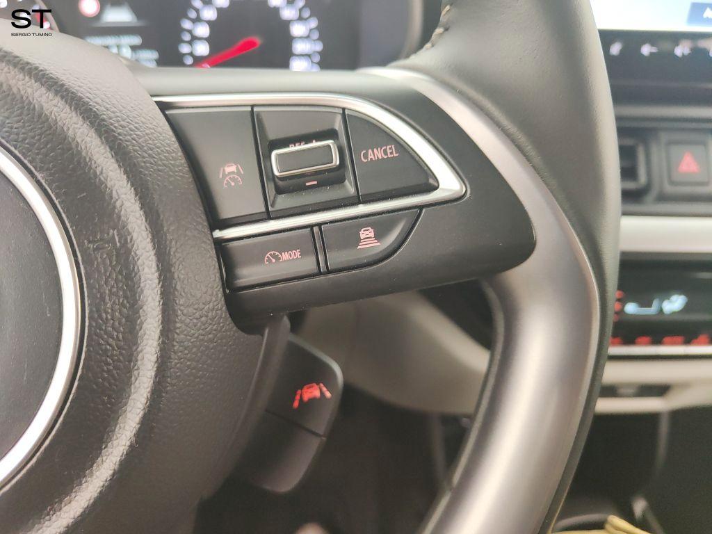 SUZUKI SWIFT HYBRID 1.2 TOP