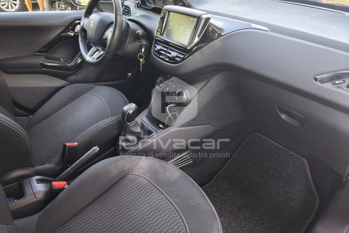 PEUGEOT 208 1° serie PureTech 82 5 porte Black Line 2