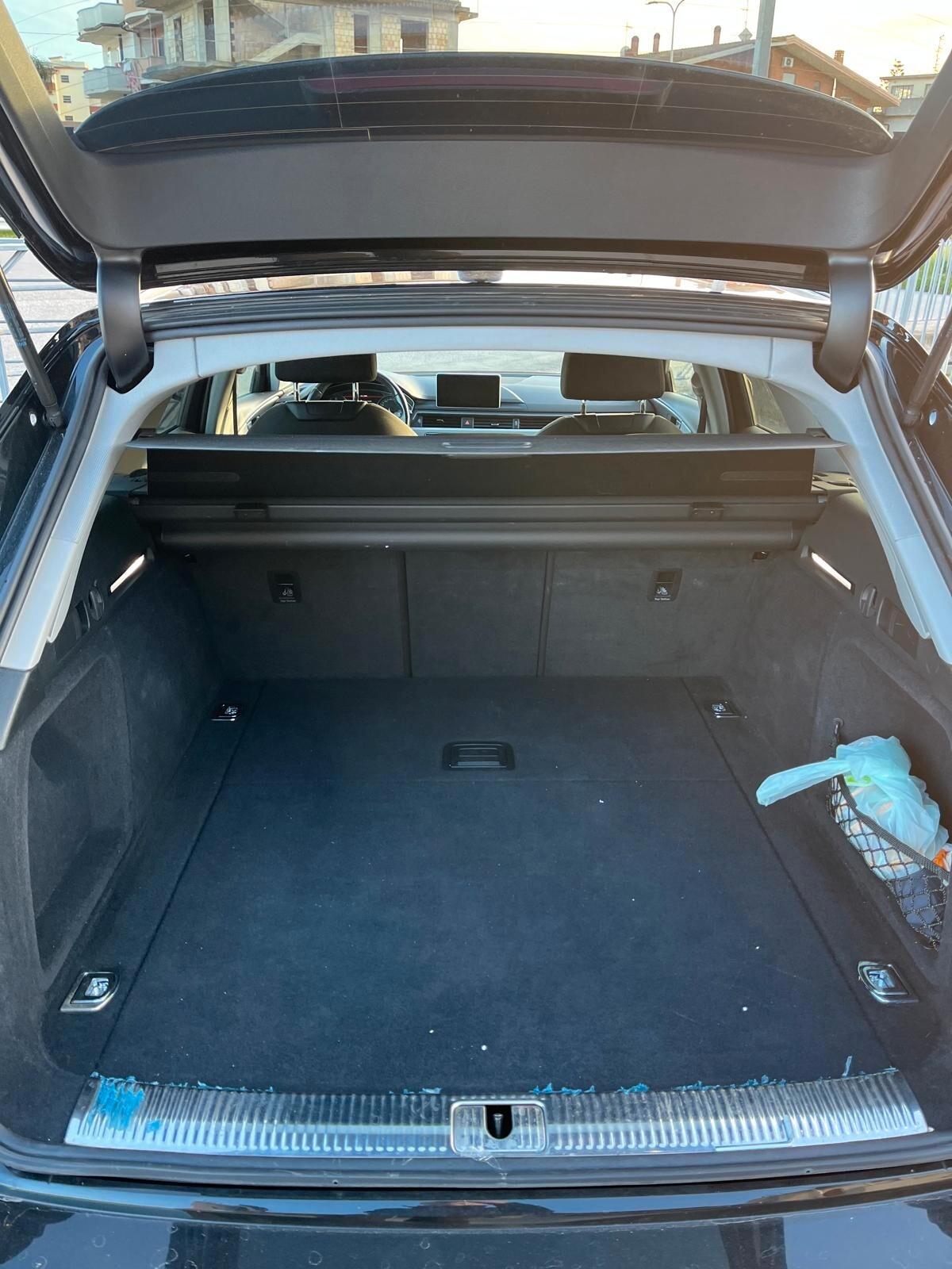 Audi A4 Avant 40 g-tron S tronic Design