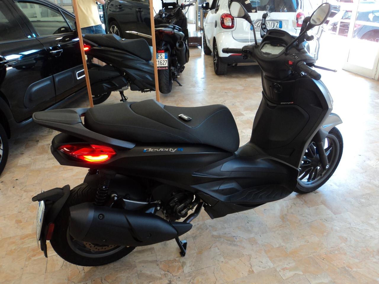 Piaggio Beverly 310 HPE S