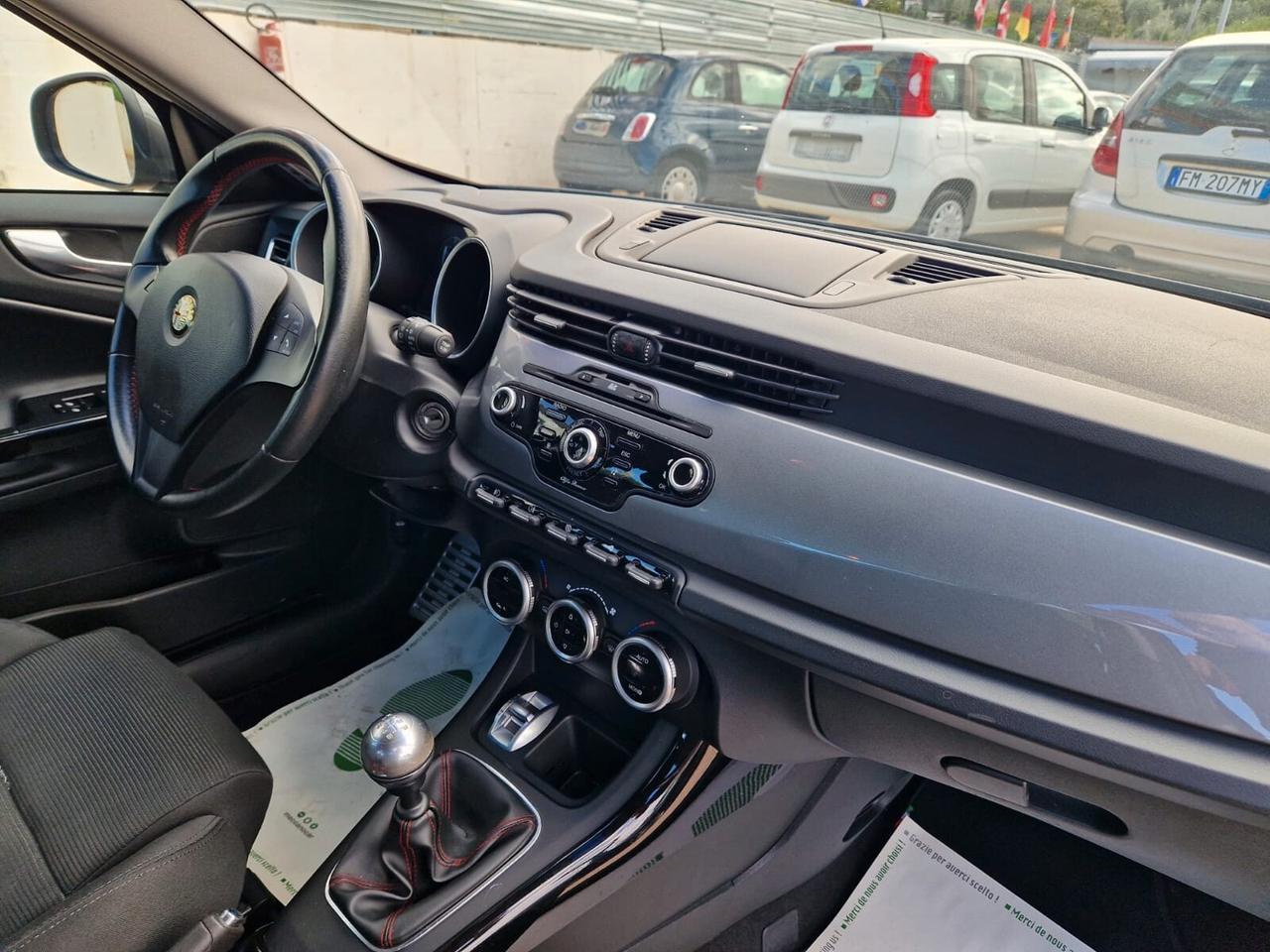 Alfa Romeo Giulietta 1.6 JTDm-2 105 CV Exclusive