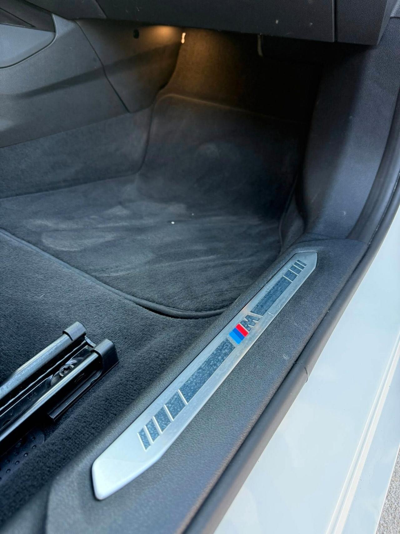 Bmw 118 118d 5p. Msport
