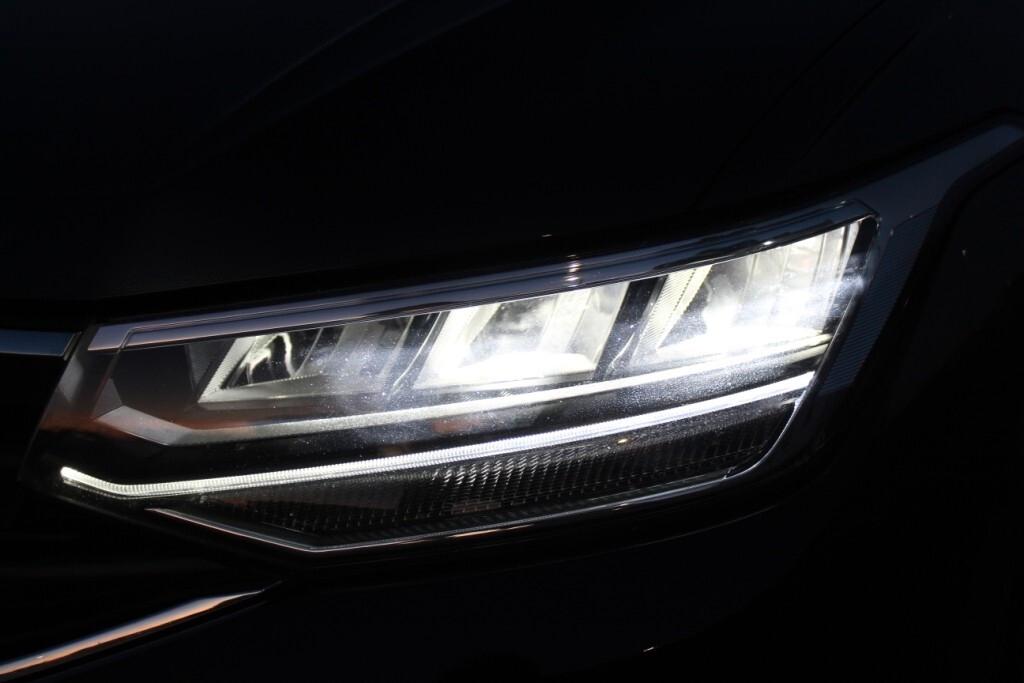 VOLKSWAGEN Tiguan 2.0 TDI 150CV DSG *LED *CARPLAY